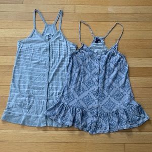 2 for 1 American Eagle tops